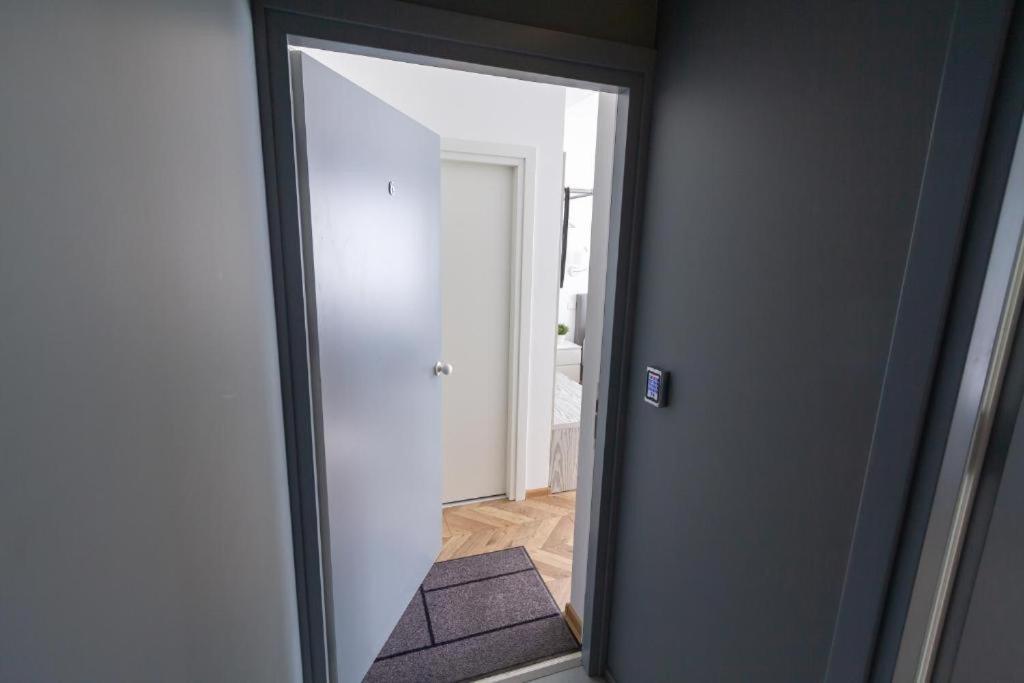 Hot Spot Vilnius Apartments! Екстериор снимка
